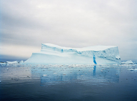 Iceberg II, A4, kuvan koko 18 x 24 cm