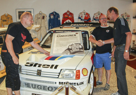 Juha Kankkunen nimettiin Rally Hall of Fameen 2015. Kankkusen signeeraama taulu on nähtävillä Rallimuseossa.